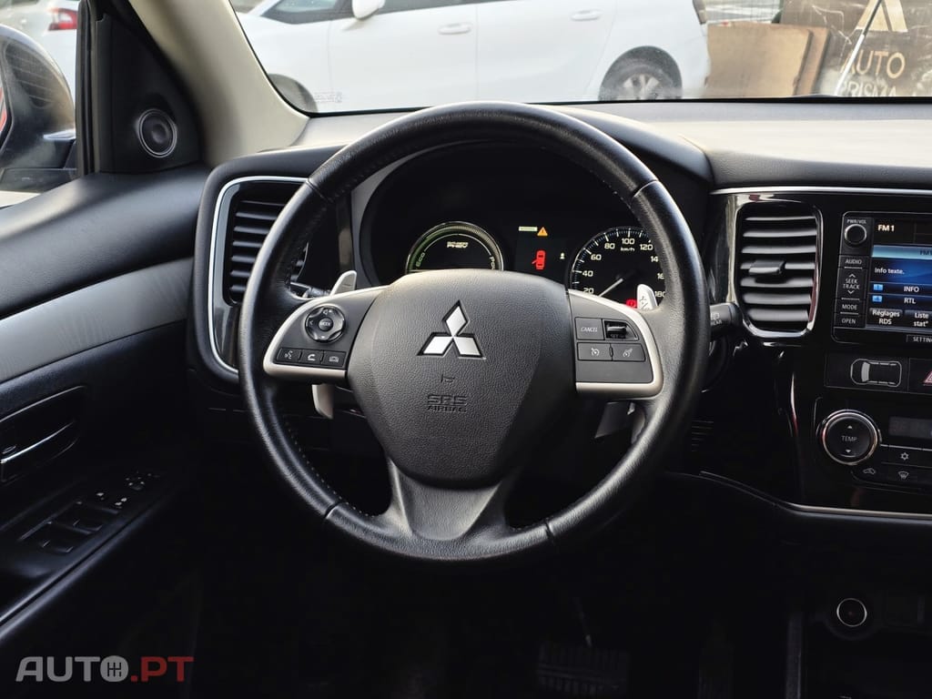 Mitsubishi Outlander 2.0 MIVEC Intense+