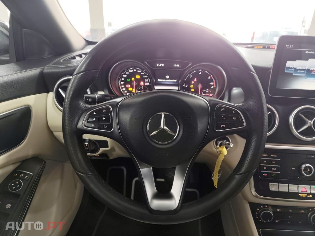 Mercedes-Benz CLA 200 d Shooting Brake Urban