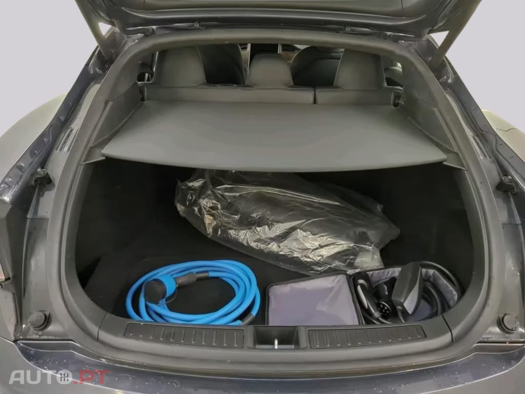 Tesla Model S Raven Long Range AWD I.V.A DEDUTIVEL