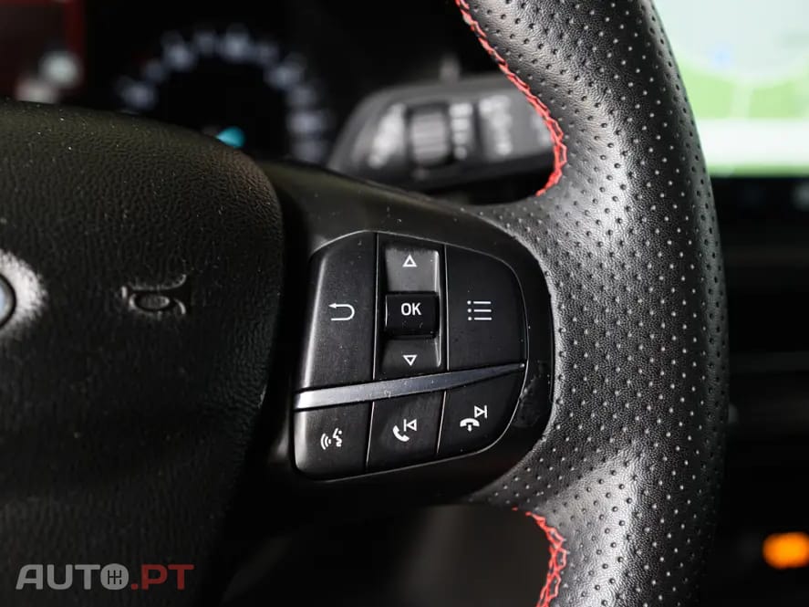 Ford Focus 1.0 EcoBoost MHEV ST-Line