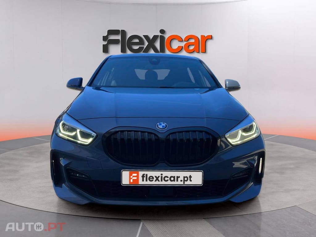 BMW 118 i Pack Desportivo M Auto