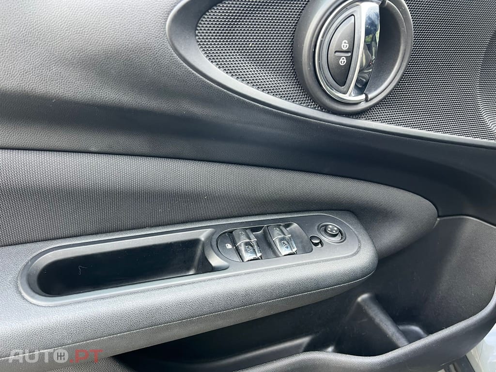 MINI Clubman One Auto