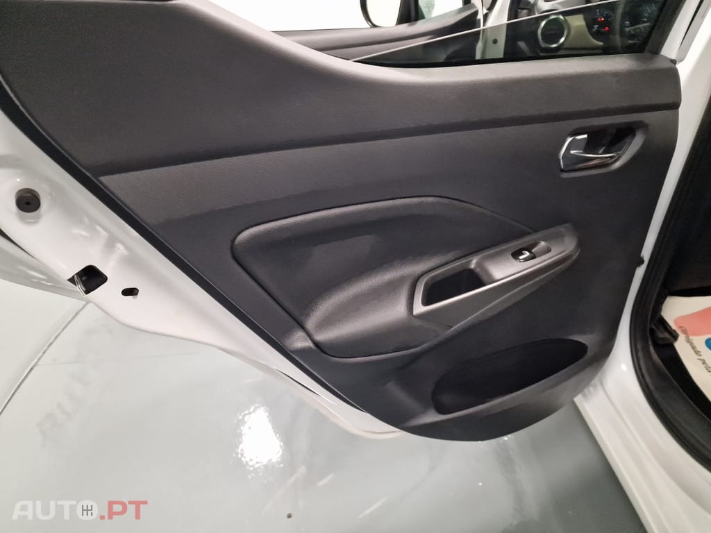 Nissan Micra 1.0 IG-T N CONNECTA