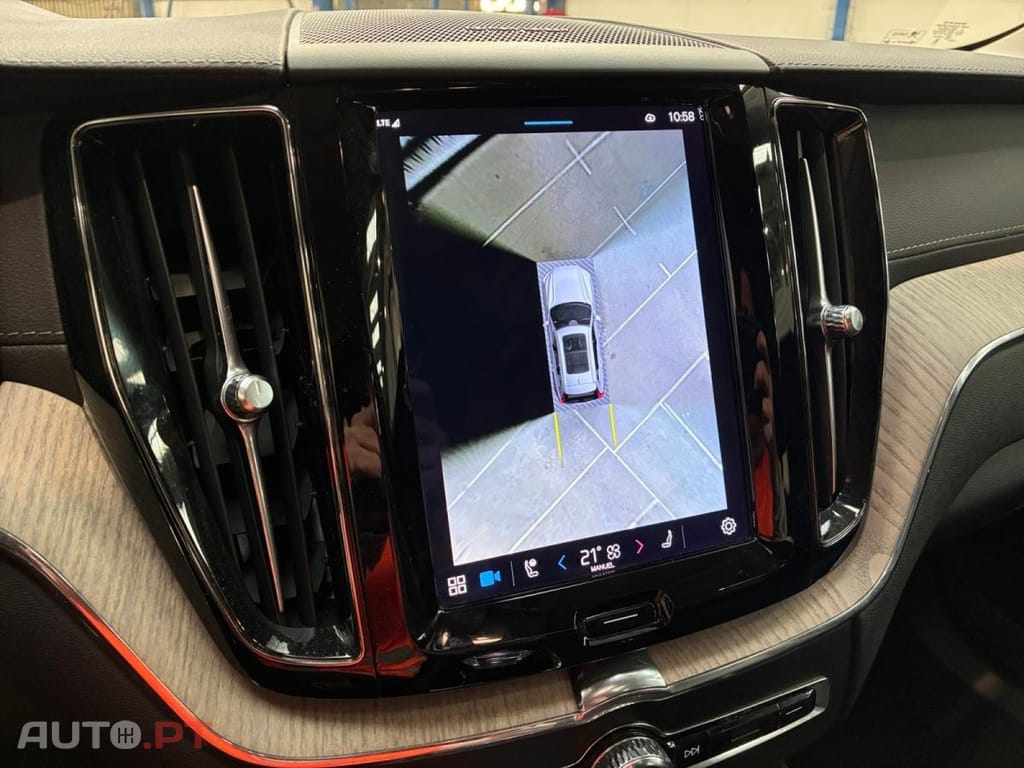 Volvo XC60 T6 Geartronic Plus Style Dark
