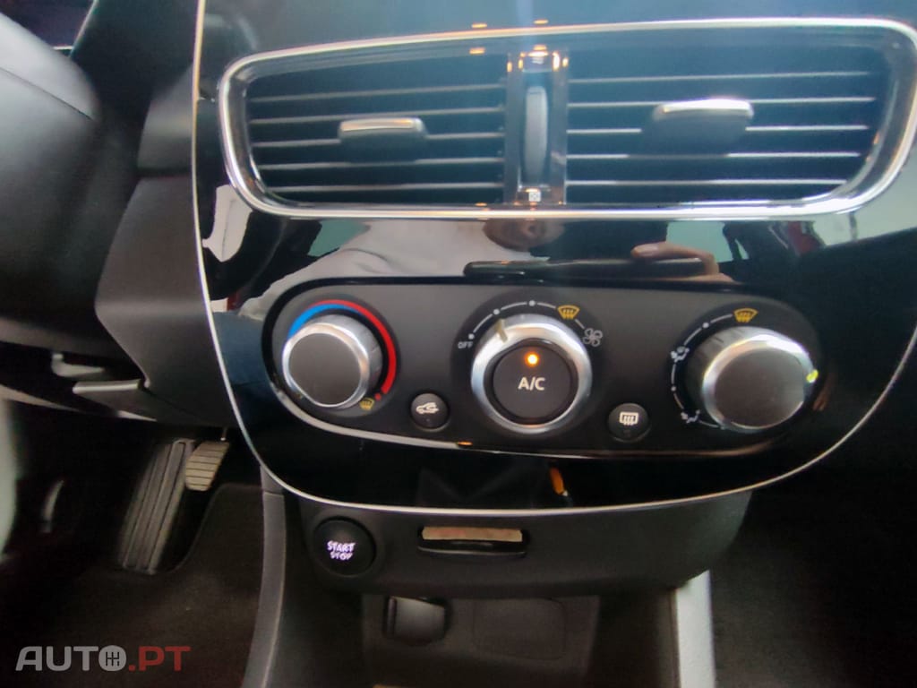 Renault Clio Limited