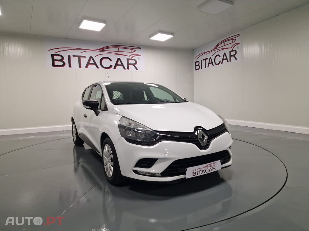 Renault Clio SOCIETE 1.5 DCI ZEN IVA DEDUTIVEL