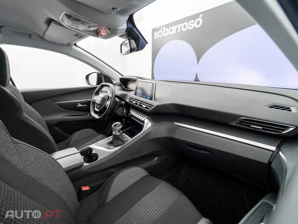 Peugeot 3008 1.5 BlueHDi Active