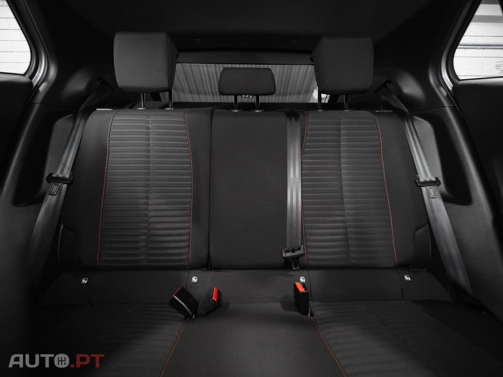 Peugeot 2008 1.2 PureTech Active