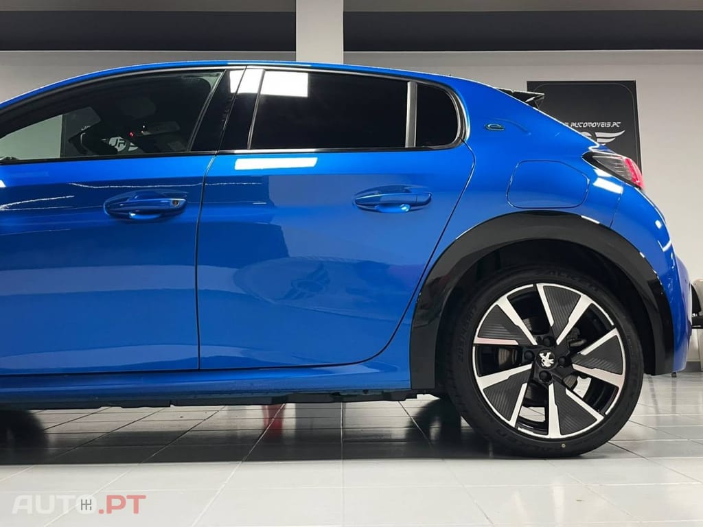 Peugeot E-208 50 kWh GT Line