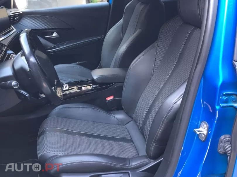 Peugeot 208 E GT Line