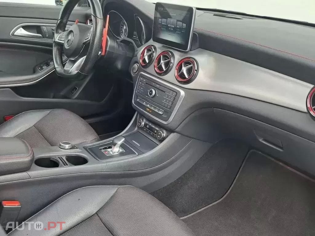 Mercedes-Benz CLA 45 AMG Shooting Brake 4-Matic