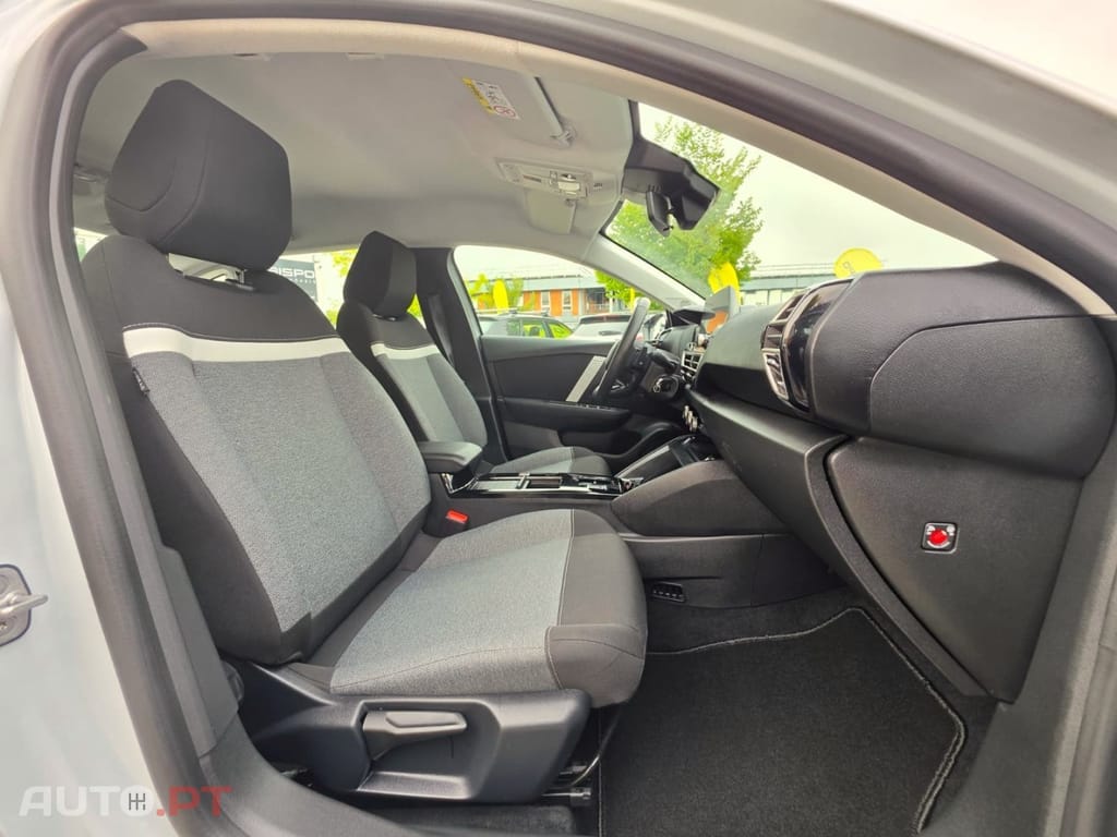 Citroen C4 X 1.2 Hybrid Max e-DSC6