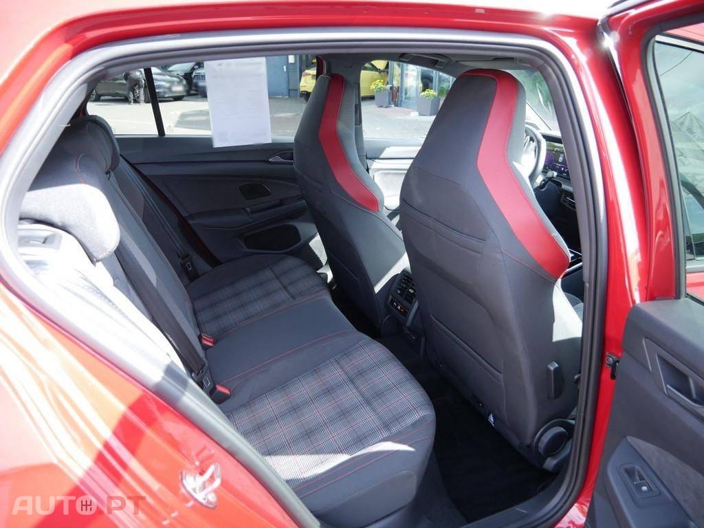 Volkswagen Golf 2.0 TSI GTi