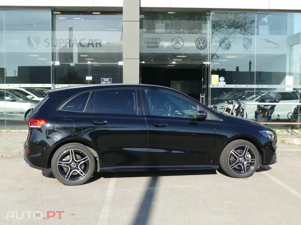 Mercedes-Benz B 250 e AMG Line