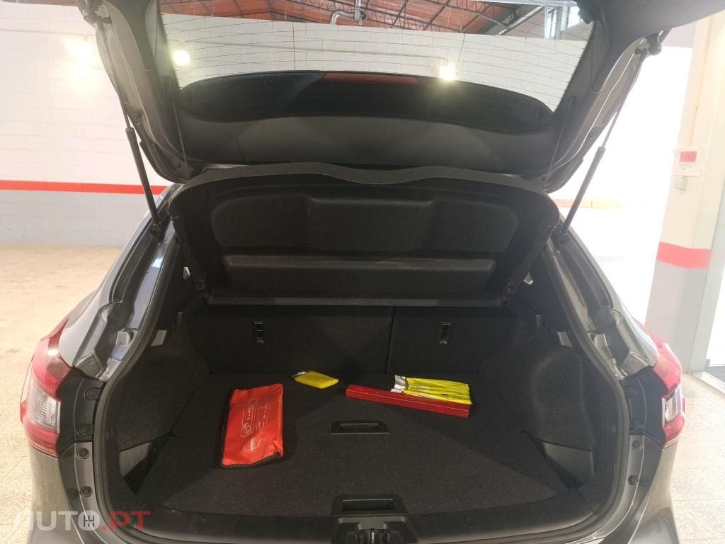 Nissan Qashqai 1.5 dCi N-Connecta