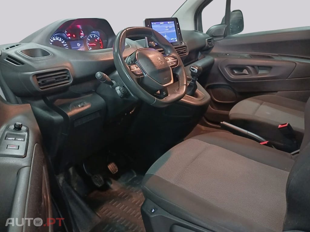 Peugeot Partner Premium I.V.A DEDUTÍVEL