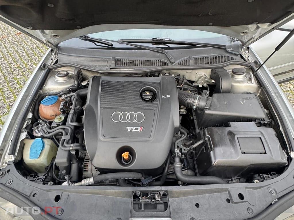 Audi A3 1.9 TDi Sport 17
