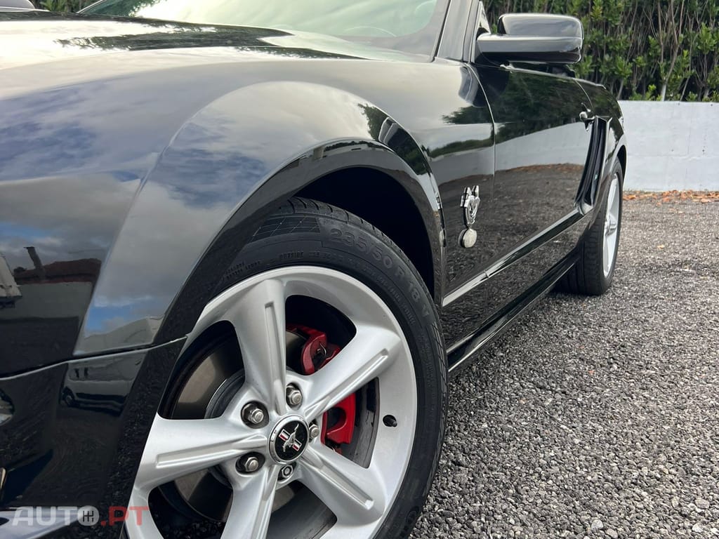 Ford Mustang CABRIO