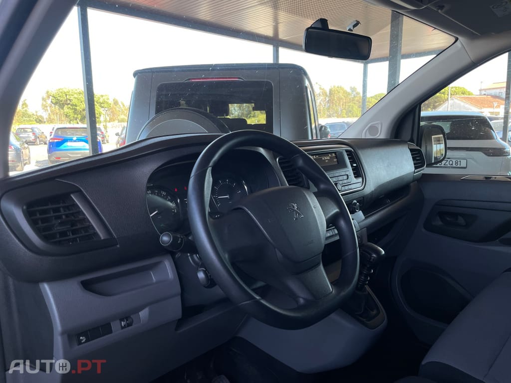 Peugeot Traveller 1.5 BlueHDi L2H1 Active Standard