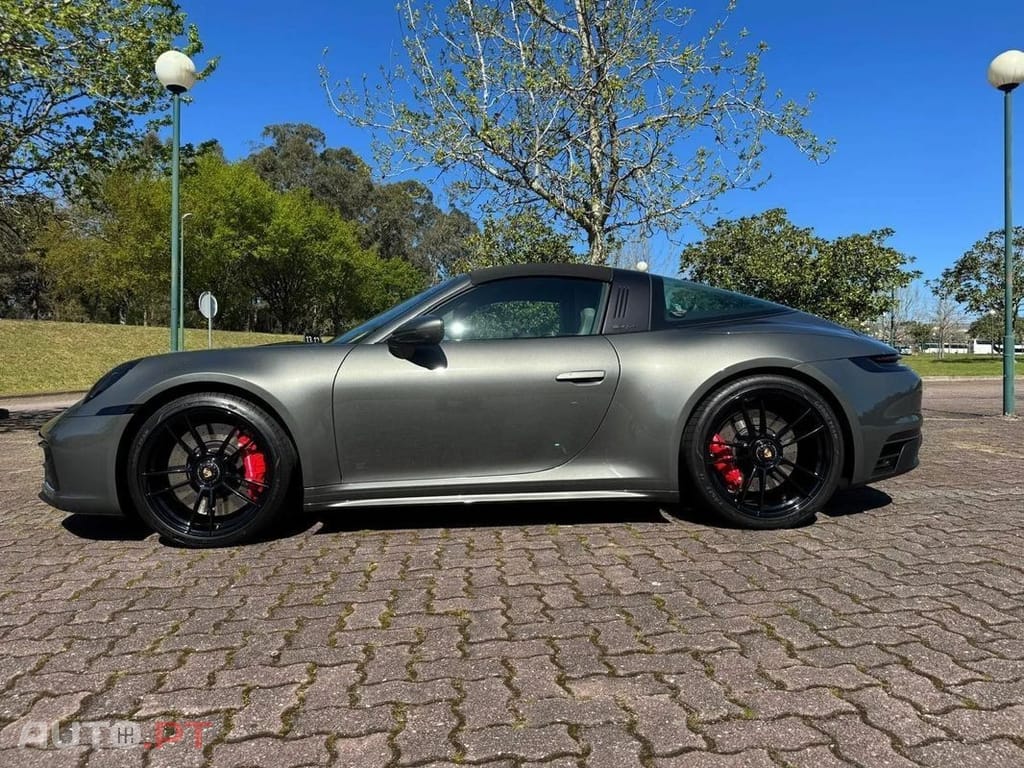 Porsche 911 Targa 4 GTS PDK