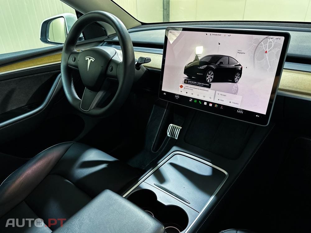 Tesla Model Y Standard