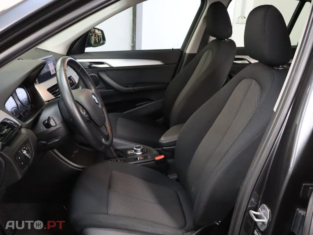 BMW X1 xDrive25e