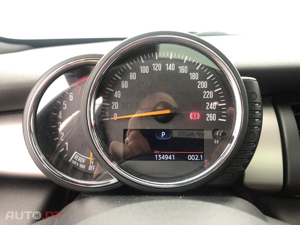 MINI Cooper S Finition Red Hot Chili