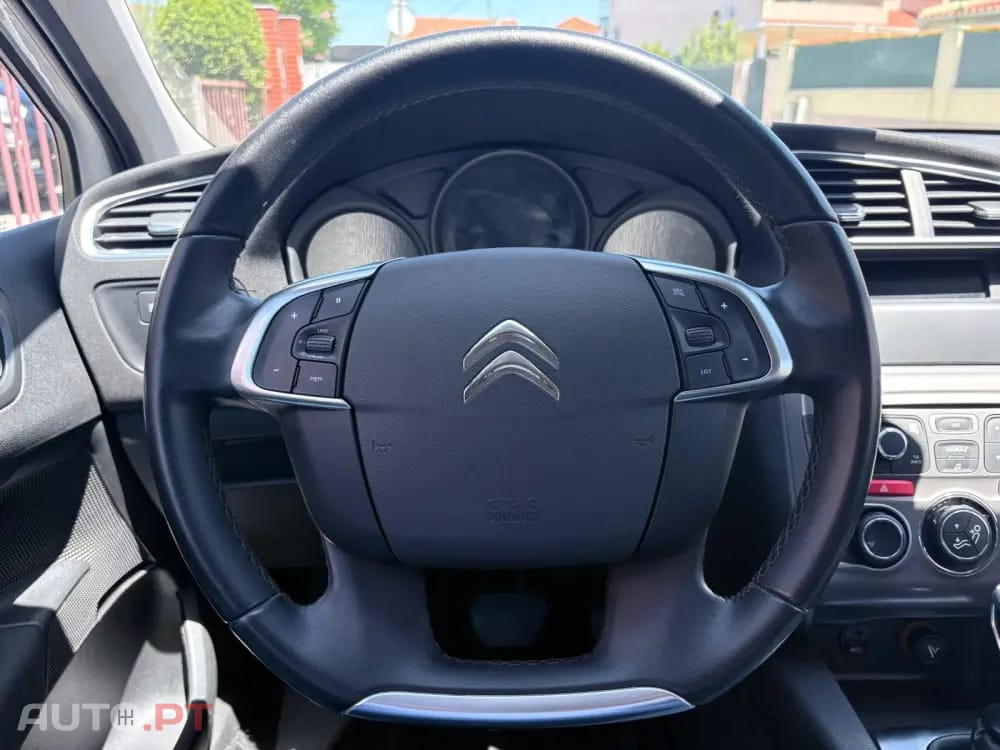 Citroen C4 1.6 BlueHDi Feel EAT6