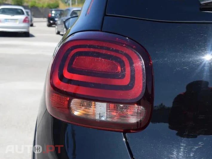 Citroen C3 1.2 PureTech Shine EAT6