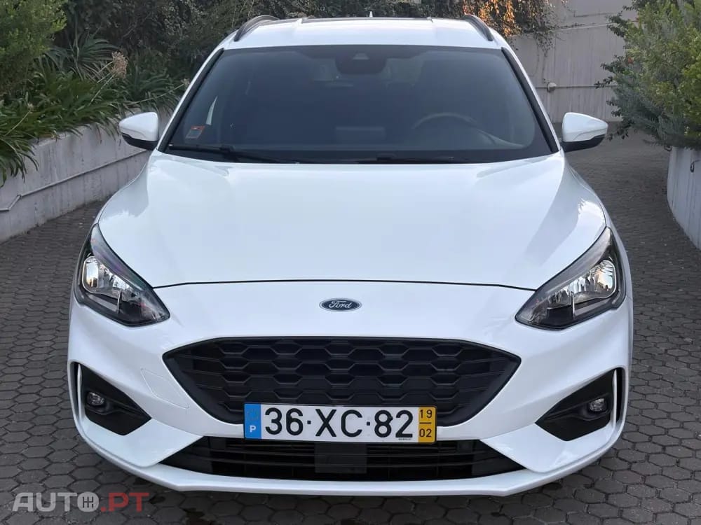 Ford Focus SW 1.0 EcoBoost ST-Line