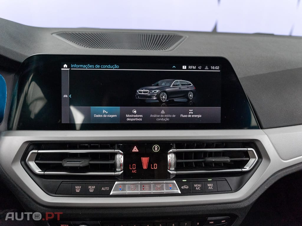 BMW 330 e Auto