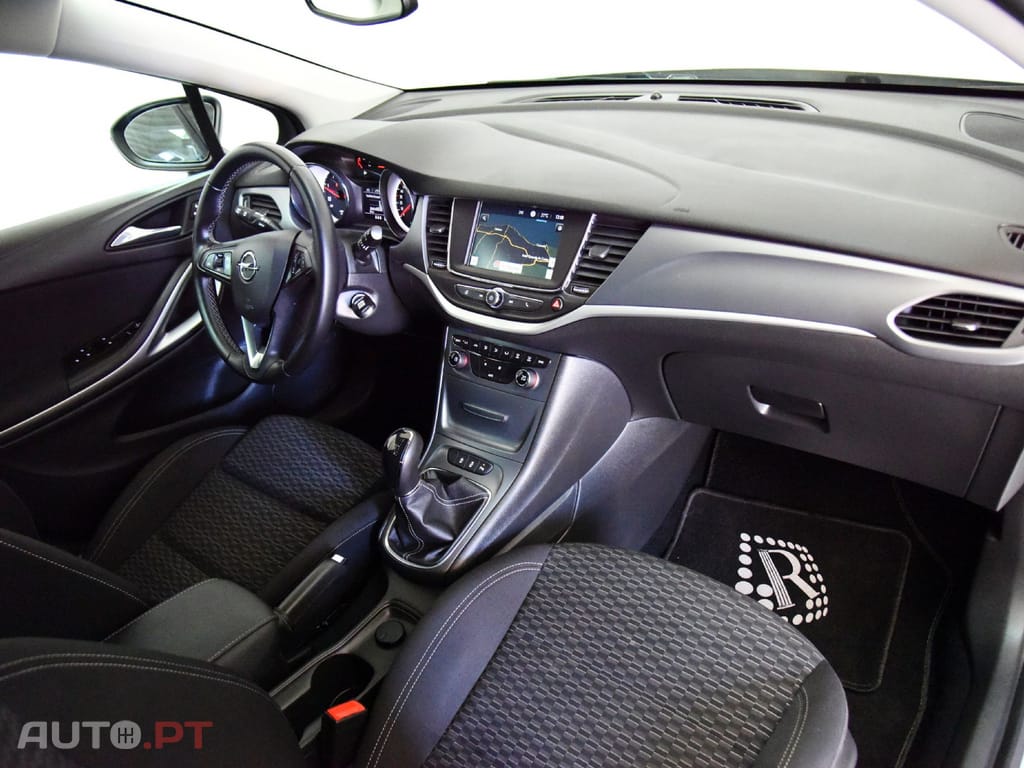 Opel Astra Sports Tourer 1.6CDTI BUSINESS EDITION