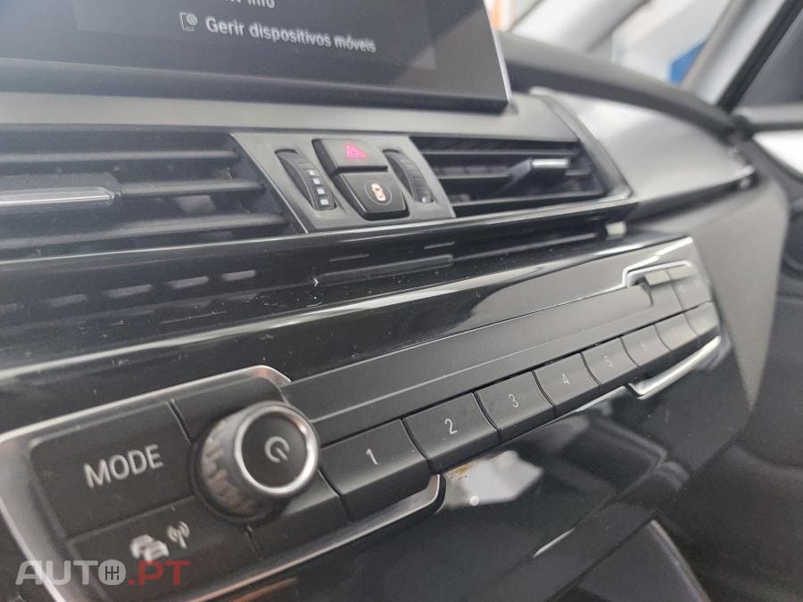 BMW 216 d Advantage Auto