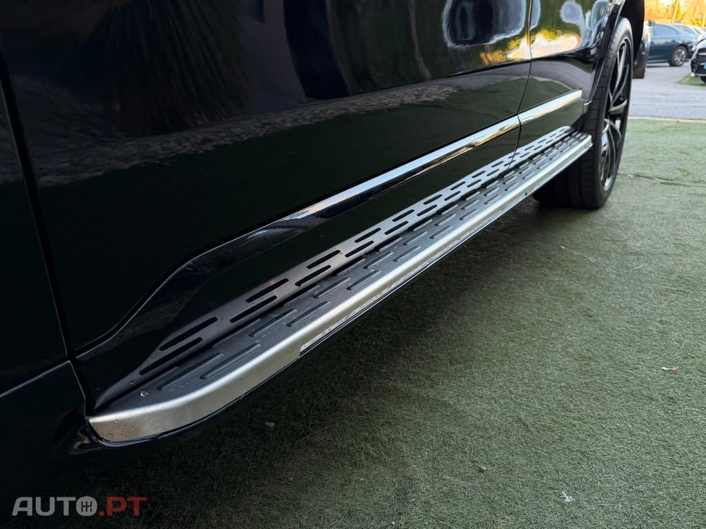 Volvo XC90 2.0 T8 PHEV R-Design AWD