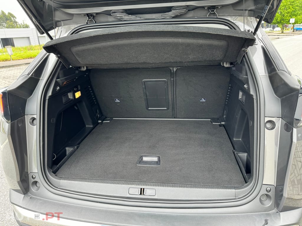 Peugeot 3008 1.5 BlueHDi Allure EAT8