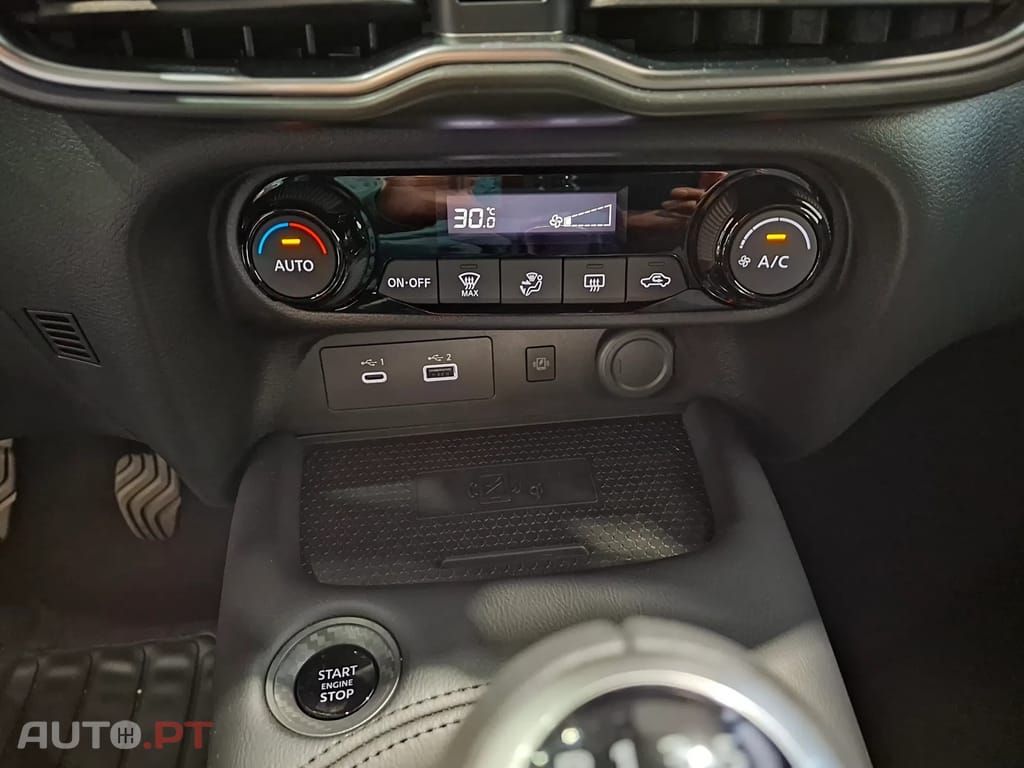 Nissan Juke N-Connecta Two Tone | 09/2024 | Apenas 9500 km | Como Novo e com Garantia