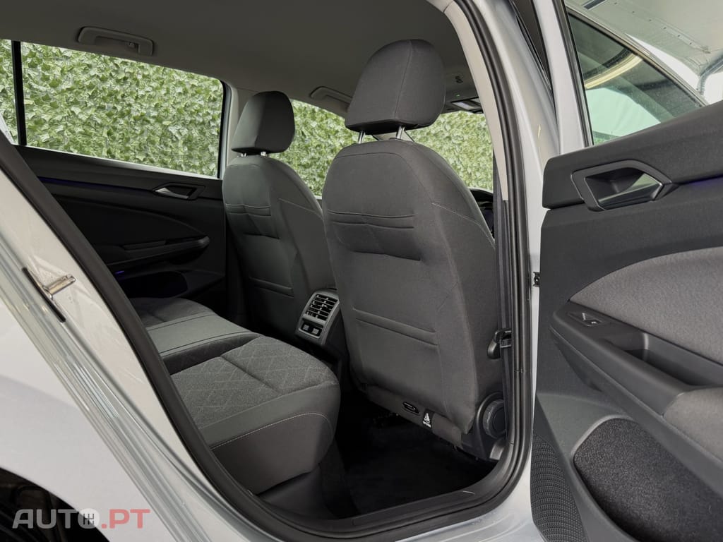 Volkswagen Golf Variant 1.0 TSI Confortline DSG