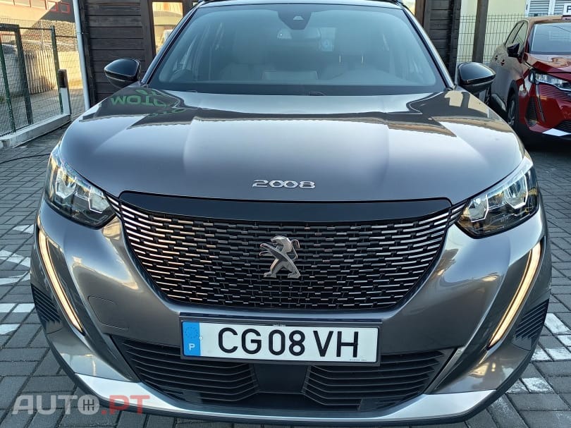 Peugeot 2008 1.2 PureTech Allure EAT8