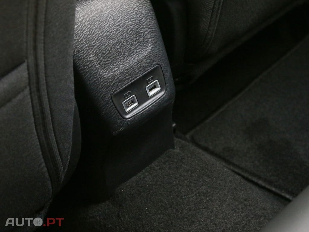 Peugeot 2008 1.2 PureTech Allure