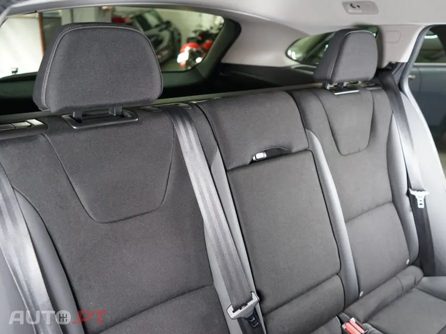 Volvo V60 1.6 D2 Momentum Eco