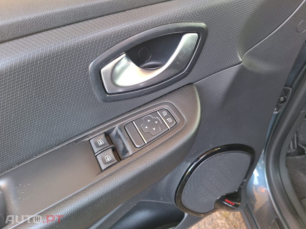 Renault Clio 1.5 dCi Limited