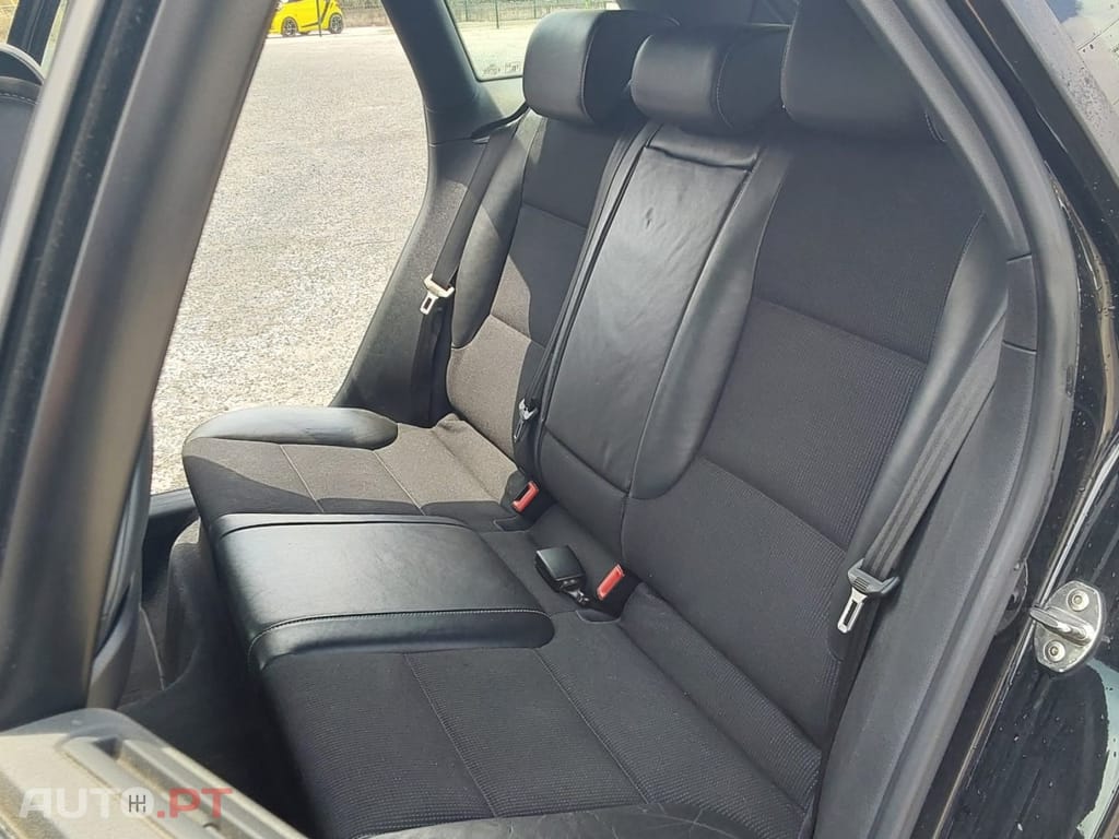 Audi A3 Sportback 2.0 TDI DPF S tronic S line Sport Pack