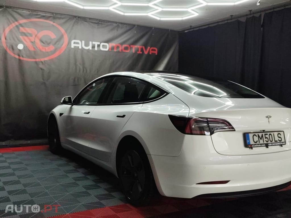 Tesla Model 3 Performance Tração Integral