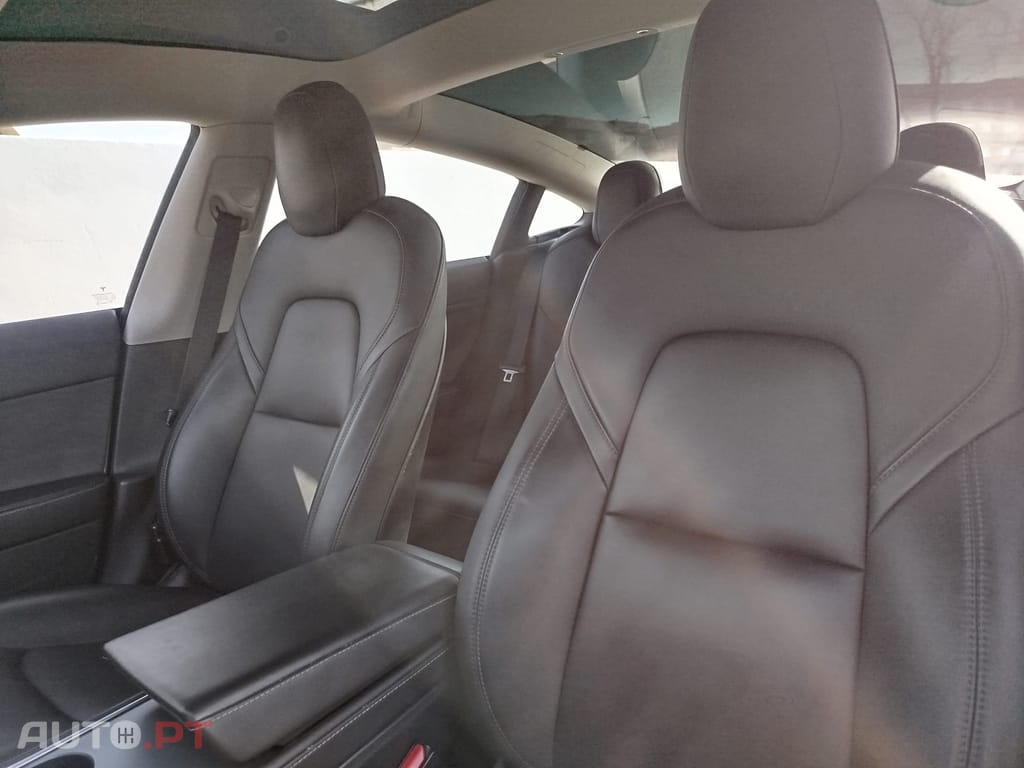 Tesla Model 3 Long Range AWD Dual Motor