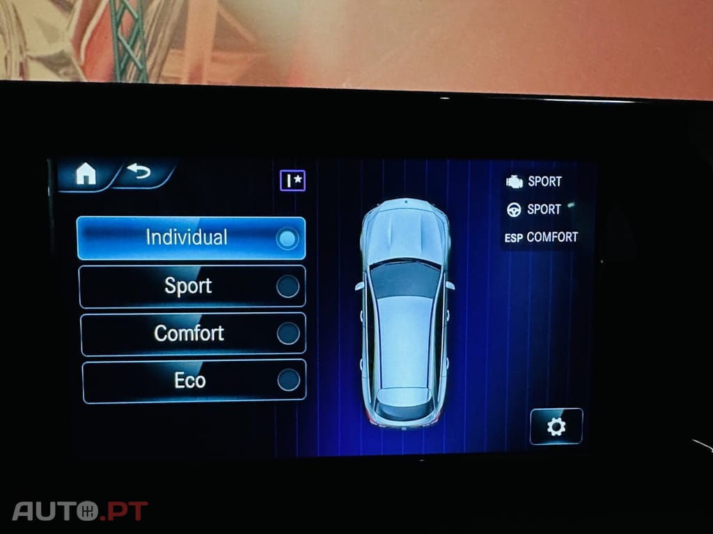 Mercedes-Benz CLA 180 Shooting Brake 7G-DCT AMG Line