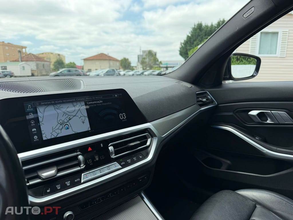 BMW 330 PACK M PERFORMANCE