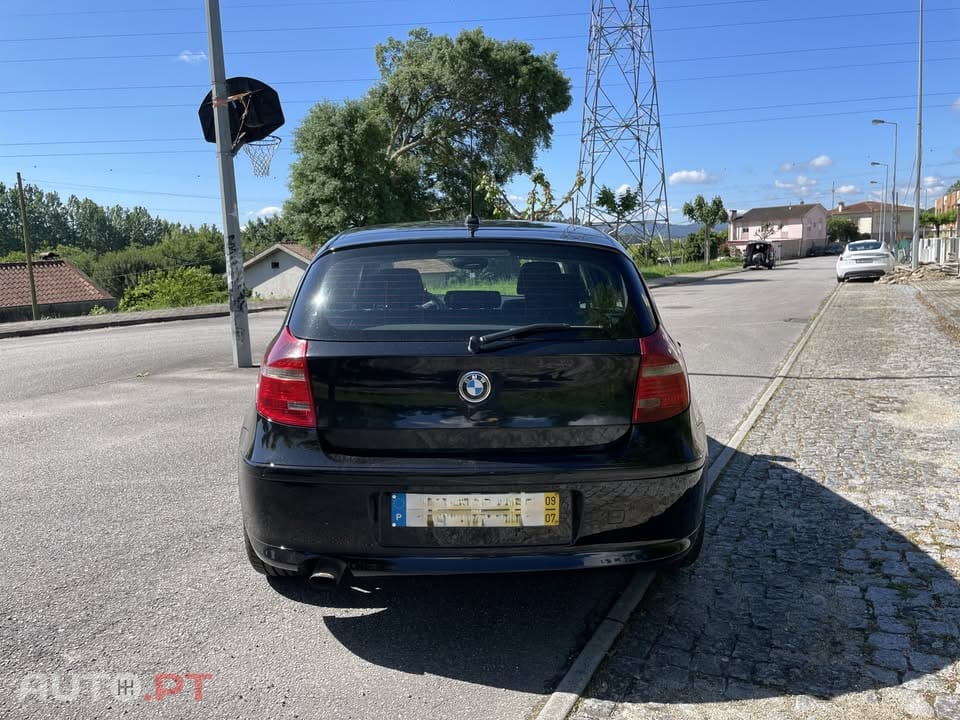 BMW 118 E87