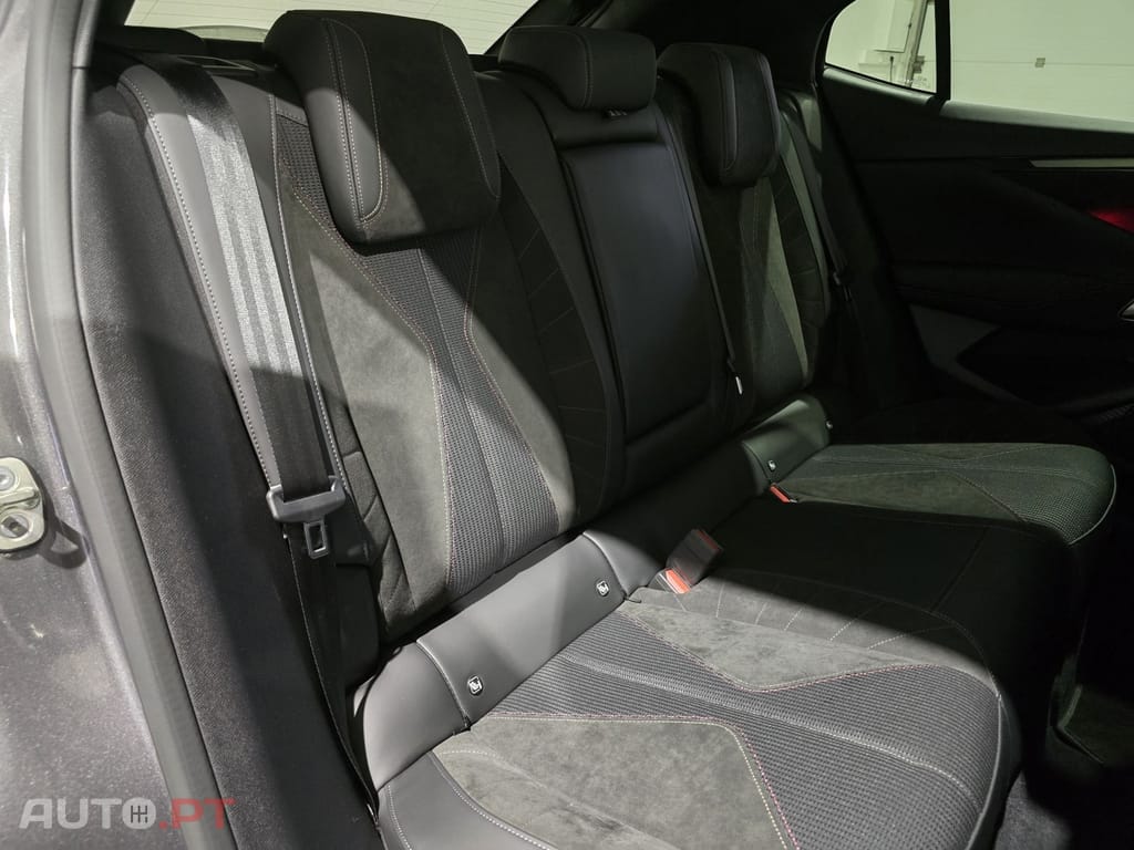 DS DS4 E-TENSE 225 PERFORMANCE LINE+