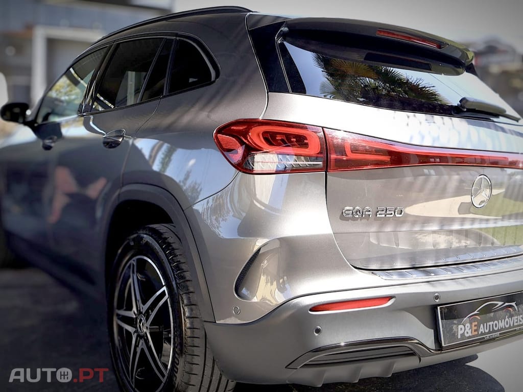 Mercedes-Benz EQA 250 AMG Line