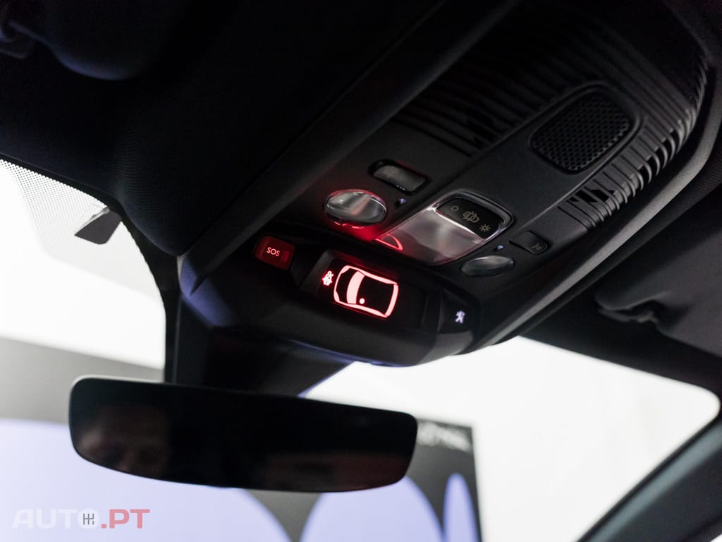 Peugeot 3008 1.5 BlueHDi GT EAT8